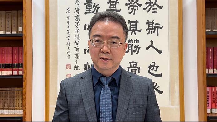 台南高分院發言人陳連發庭長說明撤銷改判理由。（圖 / 記者陳聖璋攝，2024.05.10）