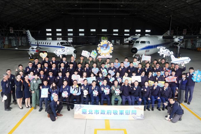 蔣萬安春節慰勞松山空軍基地　讚國軍是台灣英雄